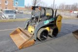 2011 New Holland L215 Skid Steer, Diesel, w/ bucket *UPDATE* Approx 1,980 hours