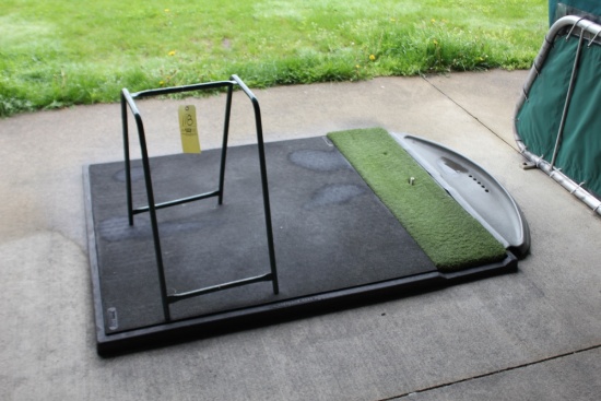 Golf Mat & Bag Stand