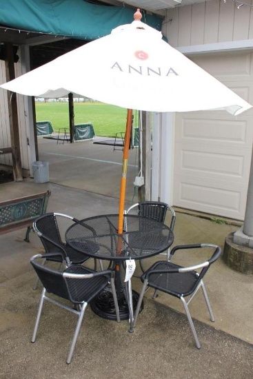 Patio Table, 4 Chairs & Umbrella