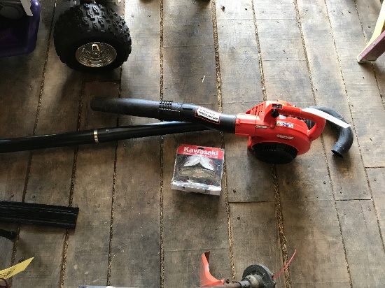 ECHO PB250LN Leaf Blower W/ Gutter Attachment