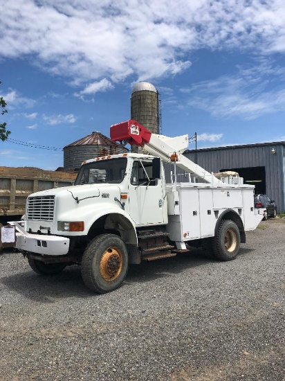 1997 International 4800 Bucket Truck