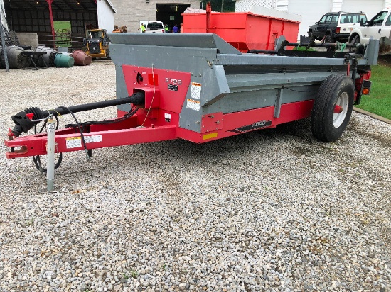 AGCO 3726 Manual Spreader