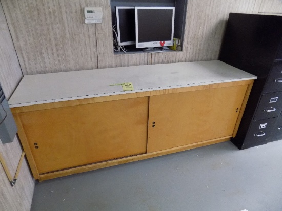 Two door work bench 6ft 8"