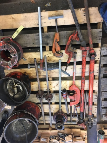 RIDGID Threaders, Pipe Cutters, & Power Vise Extension