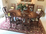 Henkel-Harris Queen Anne Oval Dining Table