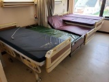 5 Hill-Rom Electric Hospital Bed W/ 4 MaxiFloat & 1 Accumax Mattresses