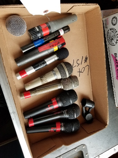 Box of microphones