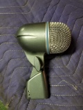 Shure Beta 52A mic