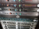 DBX 160X comprerssor/mixer