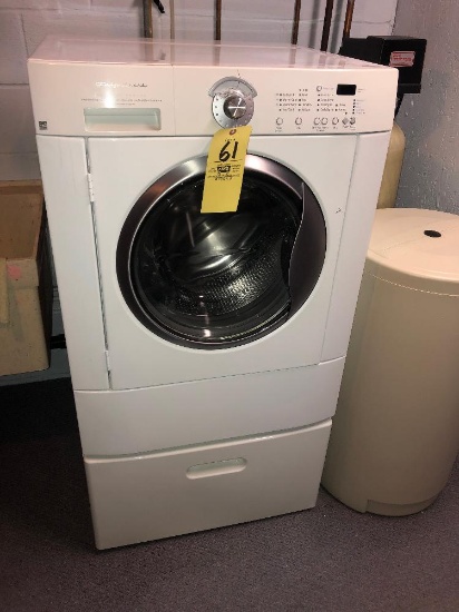 Frigidaire gallery series front load washer