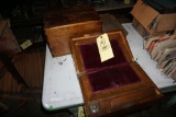 Early writing box - Wood boxes