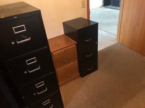 5 file cabinets and desk