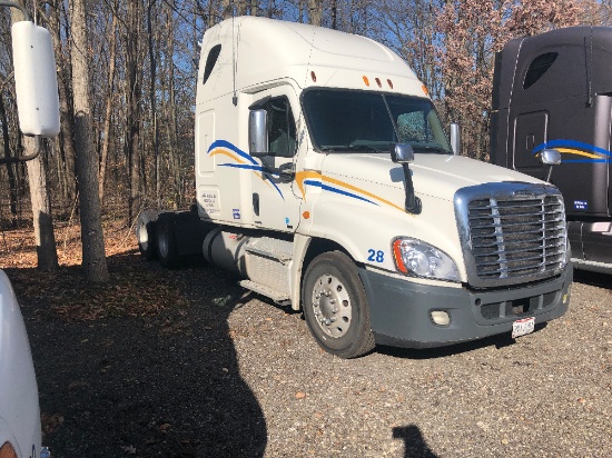 2011 Freightliner Cascadia 125 T/A truck tractor