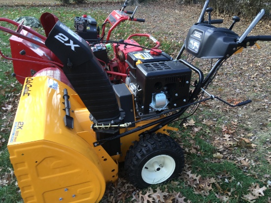 Cub Cadet 2X 933 SWE 32" snow blower w/ power steering