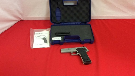 Smith & Wesson 622 Pistol