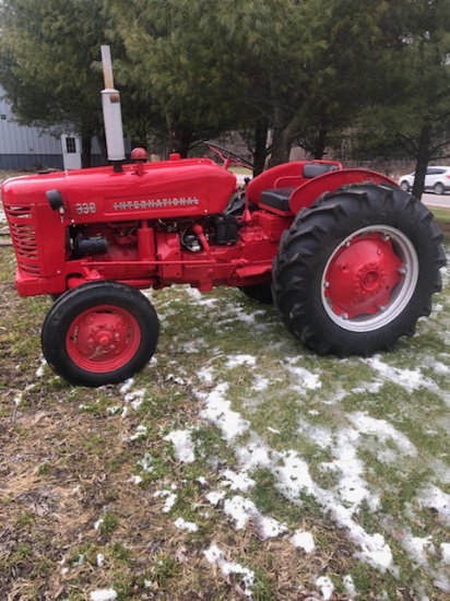 IH Model 330 utility tractor, new tires, Ser #2258