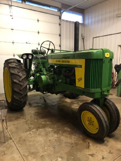 John Deere 720 tractor, restored