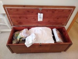 Lane Cedar Chest W/ Blankets