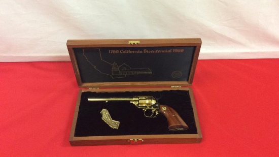 Colt SA Frontier Scout Revolver
