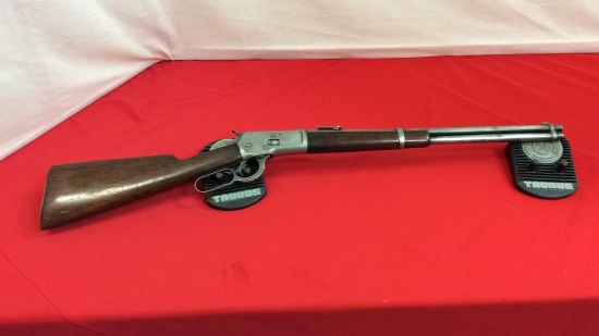 Winchester 1892 Rifle