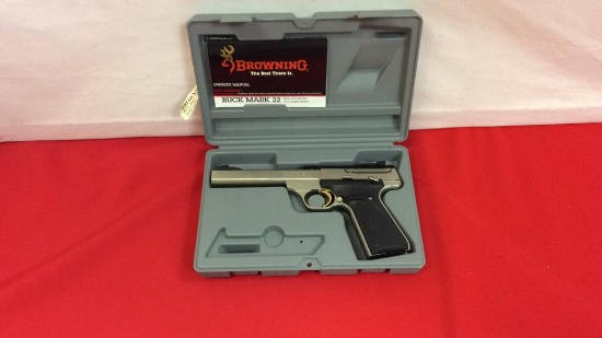 Browning Buckmark Pistol