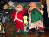 Anna Lee Mr and Mrs Claus dolls