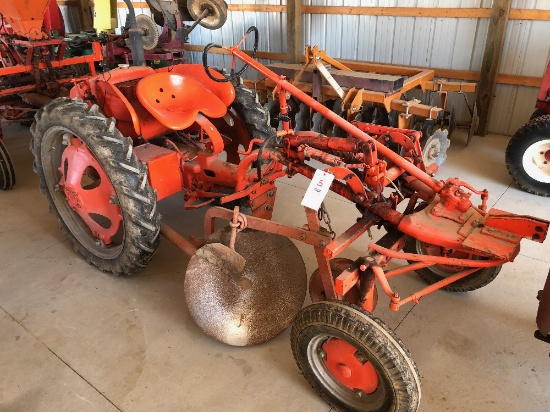 Allis Chalmers "G" Tractor w/ disc plow