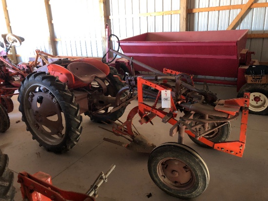 Allis Chalmers "G" Tractor w/ potato plow