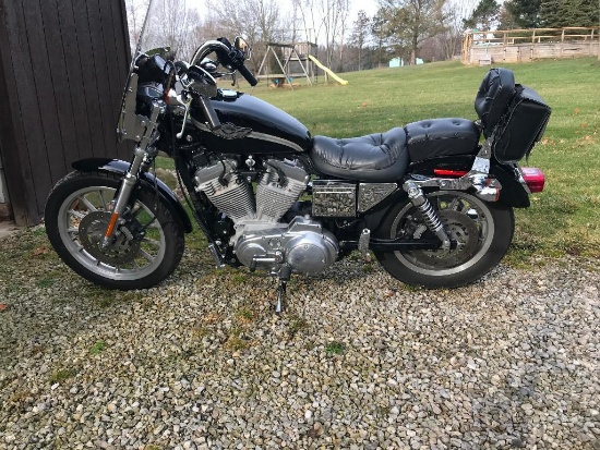 2003 Harley Davidson XL883 Hugger