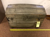 Trunk with insert