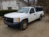 2008 Chevy Silverado pickup, automatic, toolbox cap, 144,915 miles