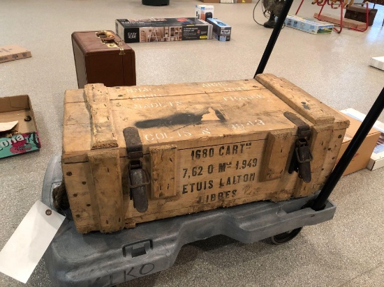 7.62 ammo crate, completely full, approx. 1,800 rounds, all original
