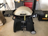 Weber grill w/ portable top