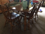 OAK DINETTE WITH 6CHAIRS