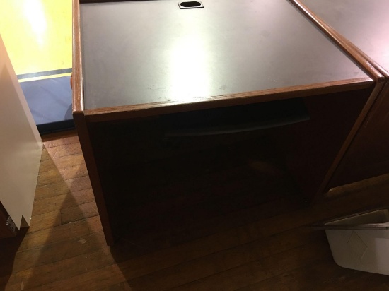 31" x 38" computer desk