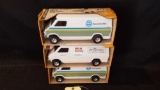 Ertl delivery vans (3)