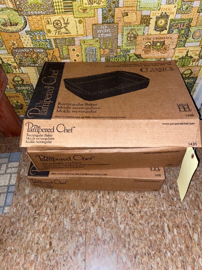 (3) Pampered Chef Bakers