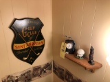 Golfing bathroom decor