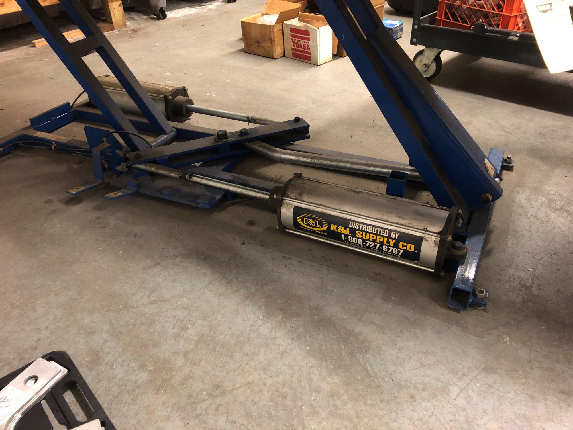 K L Motorcycle lift Proxibid