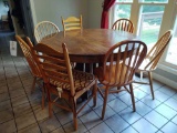 Round Kitchen Table w/ 7 Chairs