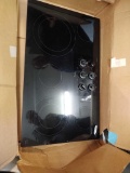 Whirlpool Glass cooktop Model # H7CE4635XB