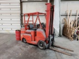 Hobbs LP Fork Lift