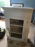 White glass front cupboard top, 2?Wx3?H