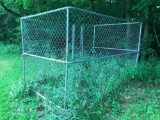 Chain link dog kennel