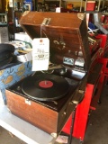 Victor VV 50 record player