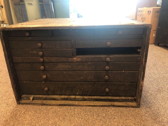 Machinist tool chest