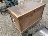 Toolbox on casters