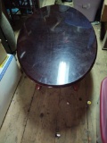 Cherry Oval Coffee Table w/ Queen Ann legs