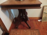 Rolling Pedestal Table