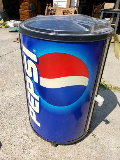 Rolling Pepsi Ice Cooler